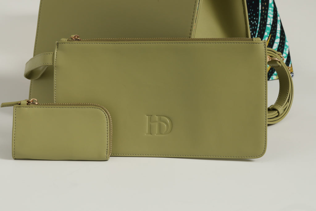HeriGo™ Beauty Wristlet – Heritage Olive - Club Hairitage